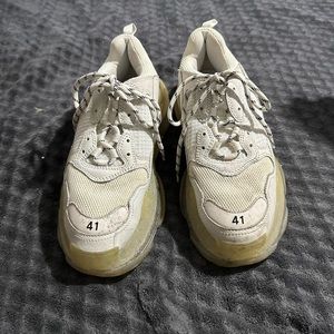 Balenciaga white sneaker